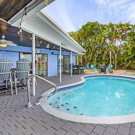 Canal-Front Oasis With Dock And Kayaks In Cape Coral! Екстер'єр фото